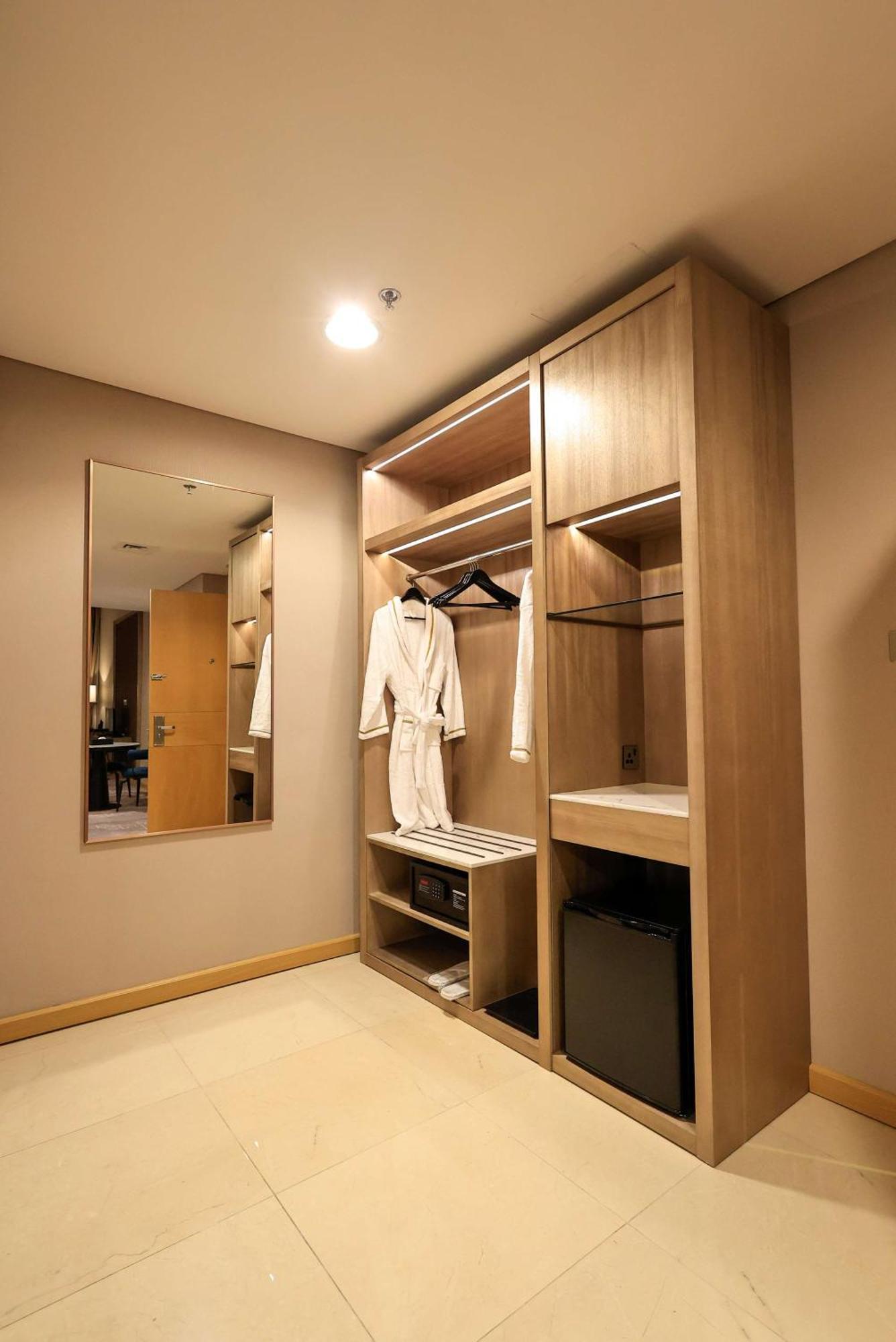 Best Western Premier M Four Hotel Dubaj Kültér fotó